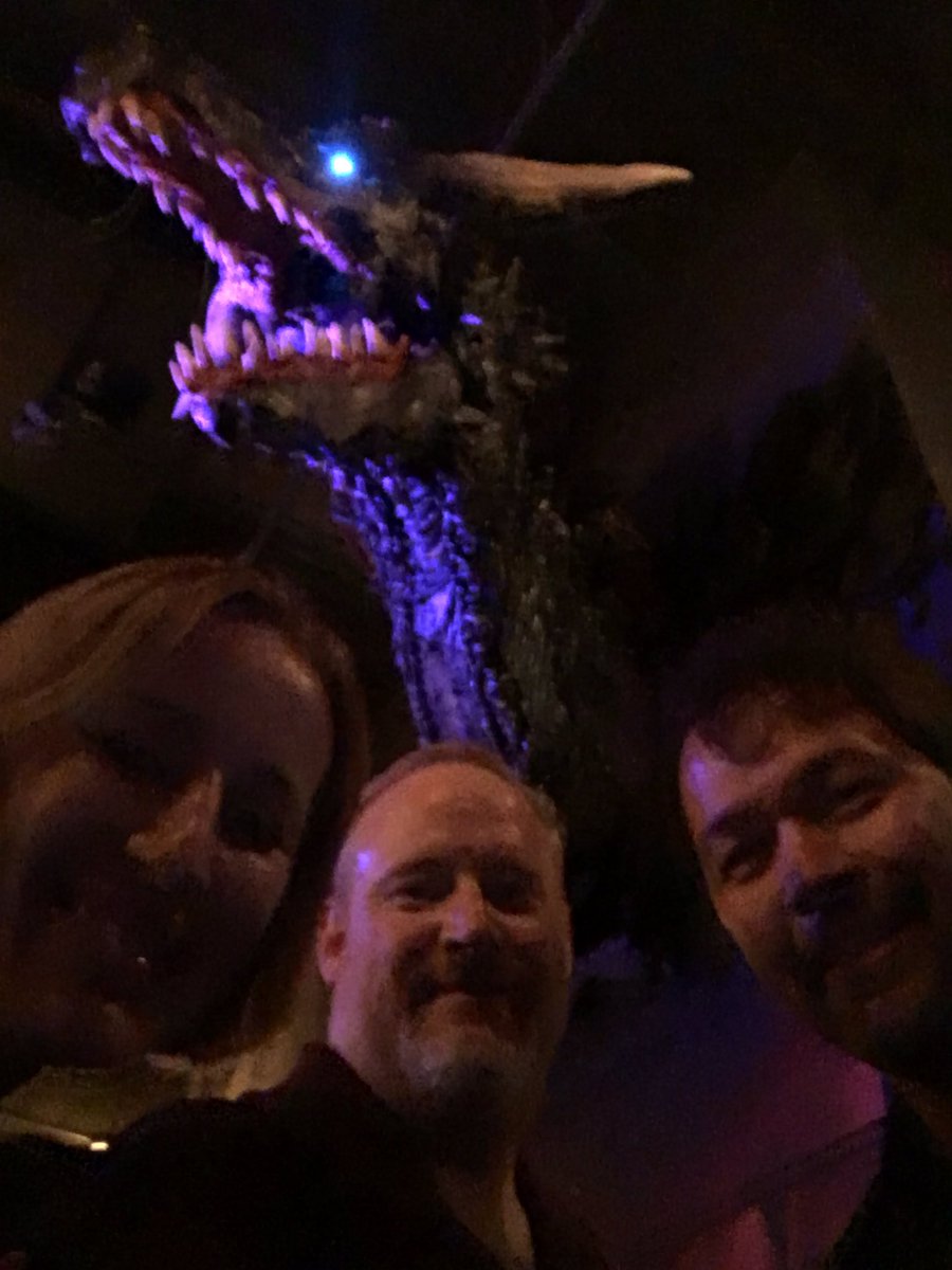 MarcusAlzona's tweet photo. #GameOfThrones Pub WashingtonDC with @CeciliaDickson Mike Omer & a dragon #GoT #IronThrone #TheNorthRemembers #HouseOfBlackAndWhite #GOTPUB https://t.co/U7GlgRTlqO