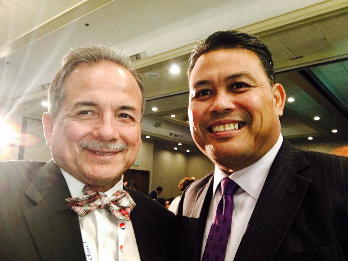 douglaslezamet's tweet photo. #BuildingCHCC #CAHispanic https://t.co/lg30688PzS