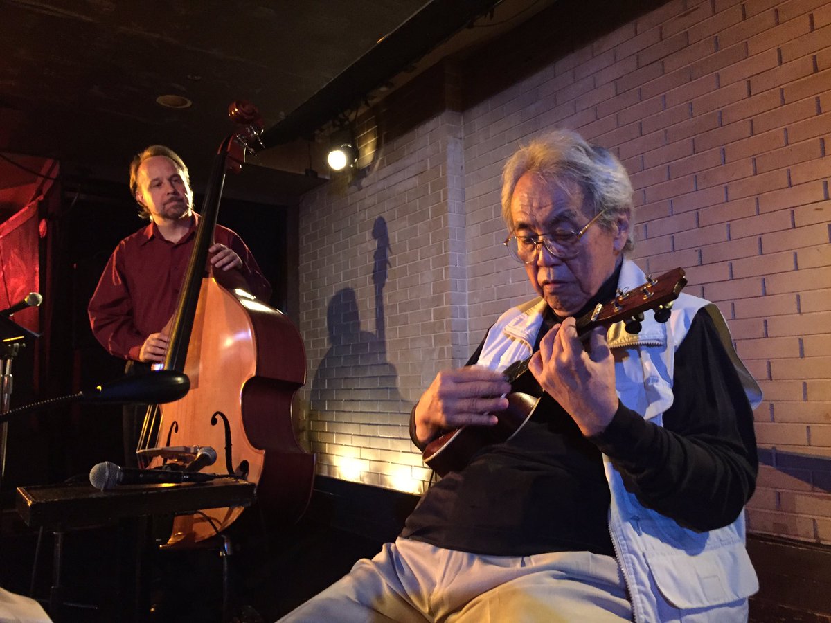 tomorrow_house's tweet image. サウンドチェック始まりました！オータサン・ジャパンツアー with クリスチャン・ファビアン横浜初日。スタンダードジャズ、ボサノヴァ、ポップスと、名曲ぞろいのプログラムでお届けします。当日券若干あり！ぜひご来場ください。