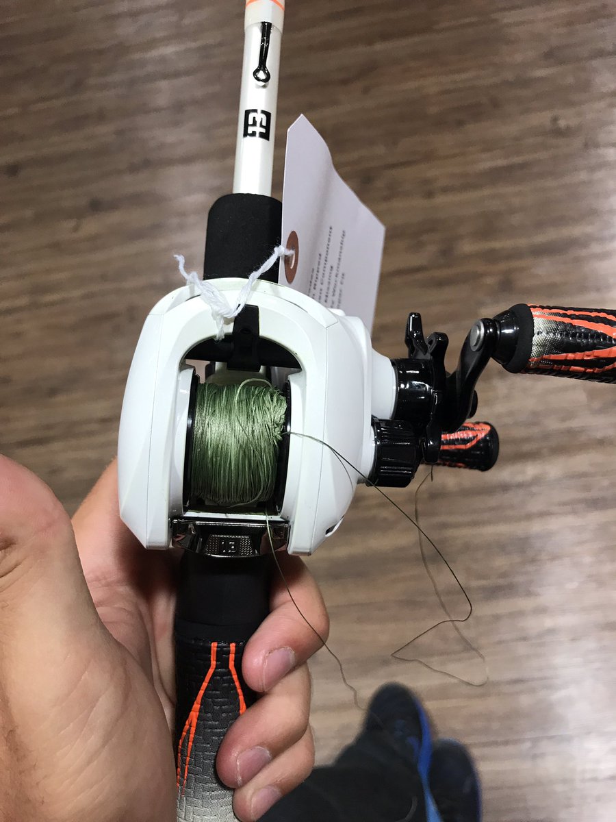 dziehns's tweet photo. This is what happens when a customer gives up his first day baitcasting #welostanotherone https://t.co/drYRdqrBYd