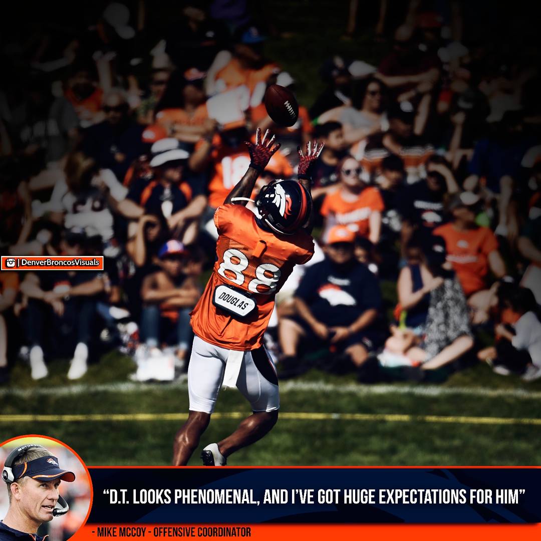 EsRolvl's tweet photo. Expect big things out of @DemaryiusT this year! 💪
#OpThomasPrime
#Broncos https://t.co/A38psEy97r