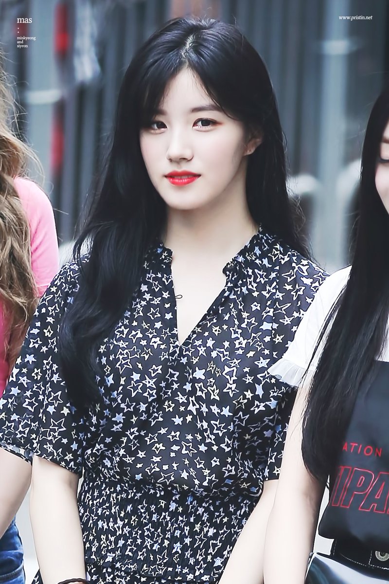 MAS_PLDZ's tweet photo. 170825 #Pristin 뮤직뱅크 출근
#프리스틴 #Xiyeon #시연

https://t.co/wbvv3ch4fW
https://t.co/6Y8bvJZaZy https://t.co/EW3xMMpMxd