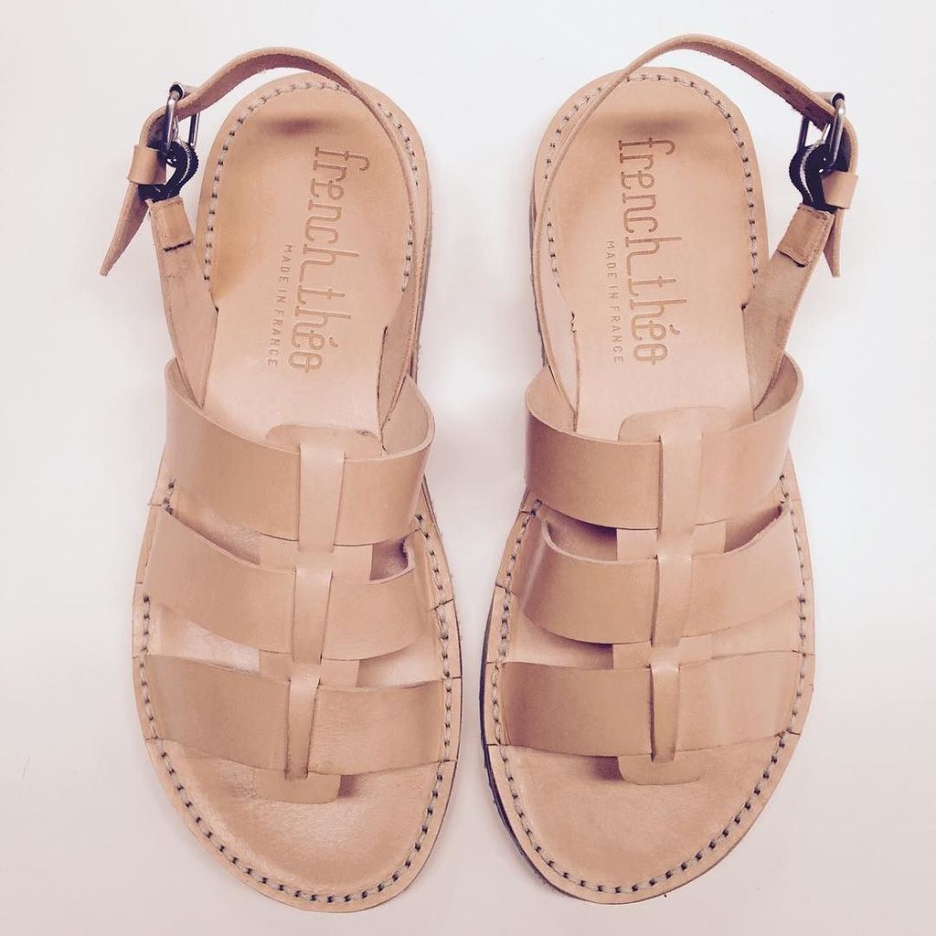 French__Theo's tweet photo. @frenchtheo les chaussures vagabondes https://t.co/I1qRSBYVBh #springsummer17 #authenticshoes #madeinfrance🇫🇷 … https://t.co/NIpSrUrG6m https://t.co/b2LJWY5WOl