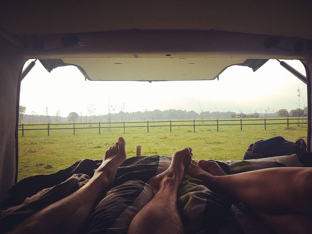 man_with_a_bus's tweet photo. #vanlife #outdoor #ontheroad #buslife #bullit4 #diycamper #homeiswhereyouparkit #explore #wanderlust #camper #happynes #dutch #cowfields https://t.co/tR0txLiFEV