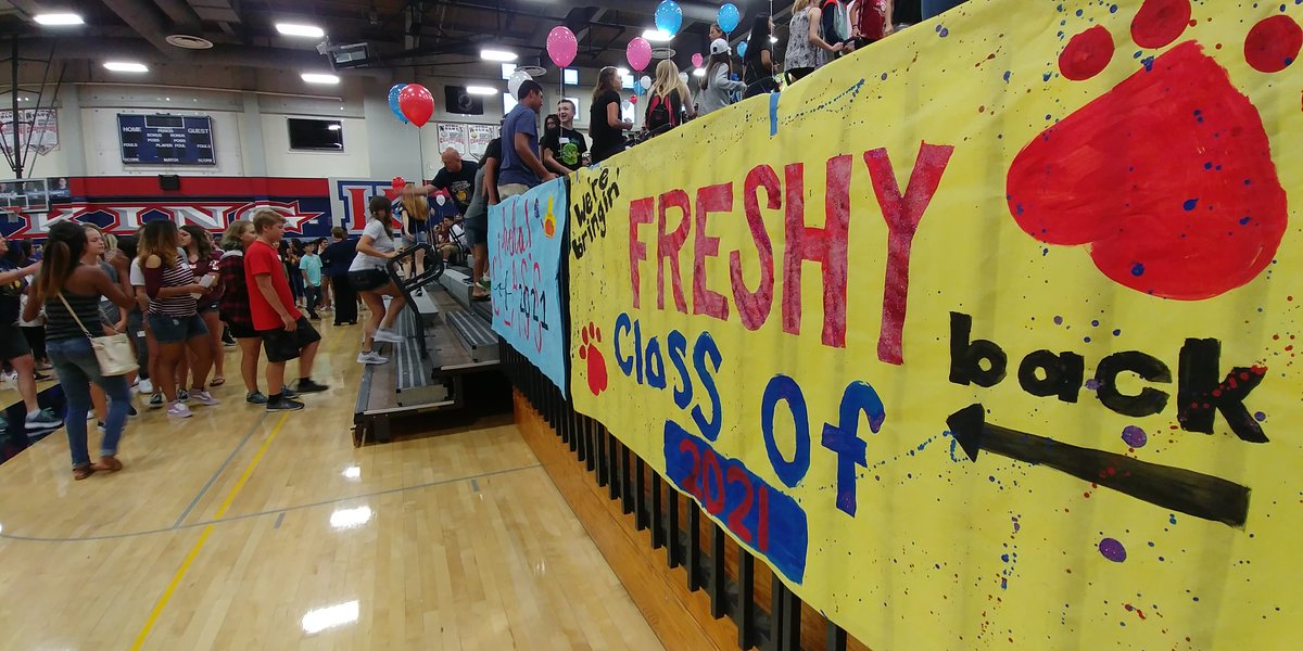 What a great group of freshmen! Welcome to MLK! #IGTBK #MLKwolves #LinkCrew