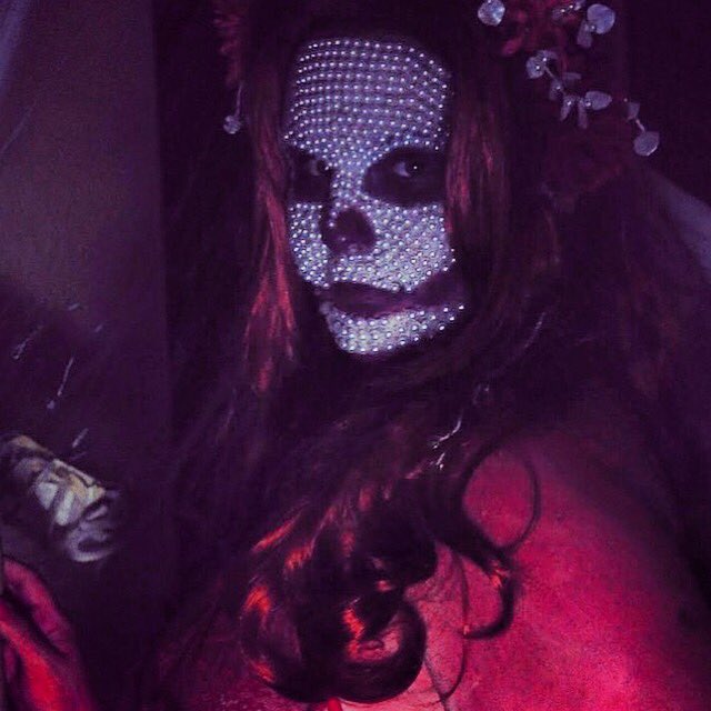 EphemerieRebele's tweet photo. "Feral" #poetess #ejovejohnson #ephemerie #santamuerte #wildwoman #untamed #witch #loverofoddanglesanddarkplaces https://t.co/RT2MYHbahu