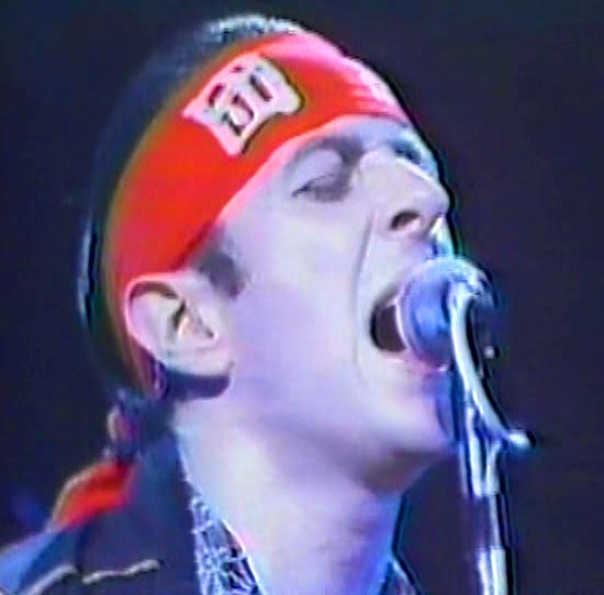 The Clash Live in Tokyo, 1982: Watch the Complete Concert bit.ly/VRI2ui
