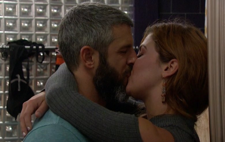 BB21Rewind's tweet photo. 338PM MAVEN😚😍
#CBSBigBrother #BBMaven #TeamMaven #MattAndRaven #BBMatt #BB19Matt #BigBrother #MattUpdate https://t.co/gqguGInuDg