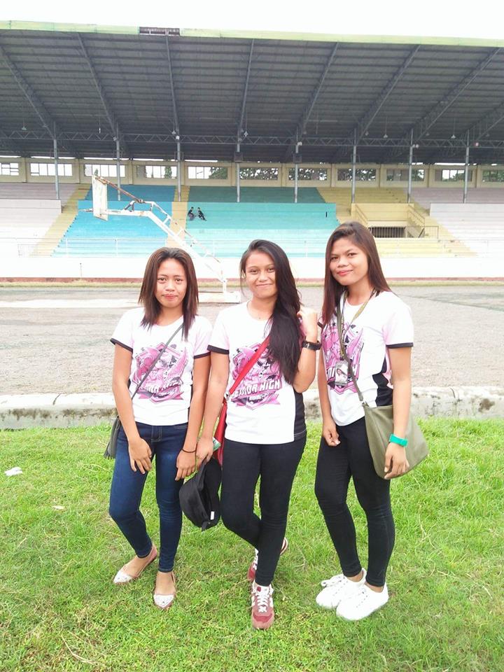 ericaisdaname_'s tweet photo. Friendships ππ #Palaro2k17 https://t.co/rcS7Lcvqdz