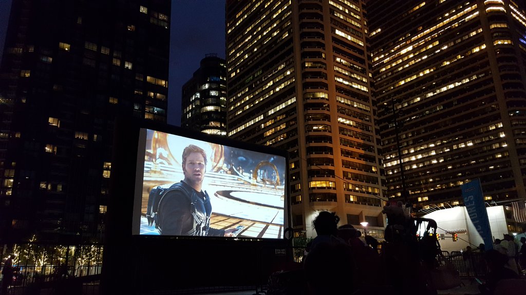 sea811n's tweet photo. Watched Guardians Vol. 2 right next to my bestie, Philadelphia! Awesome time outside city hall! #IAmPhilly #DilworthPark https://t.co/1wCPzPPEai