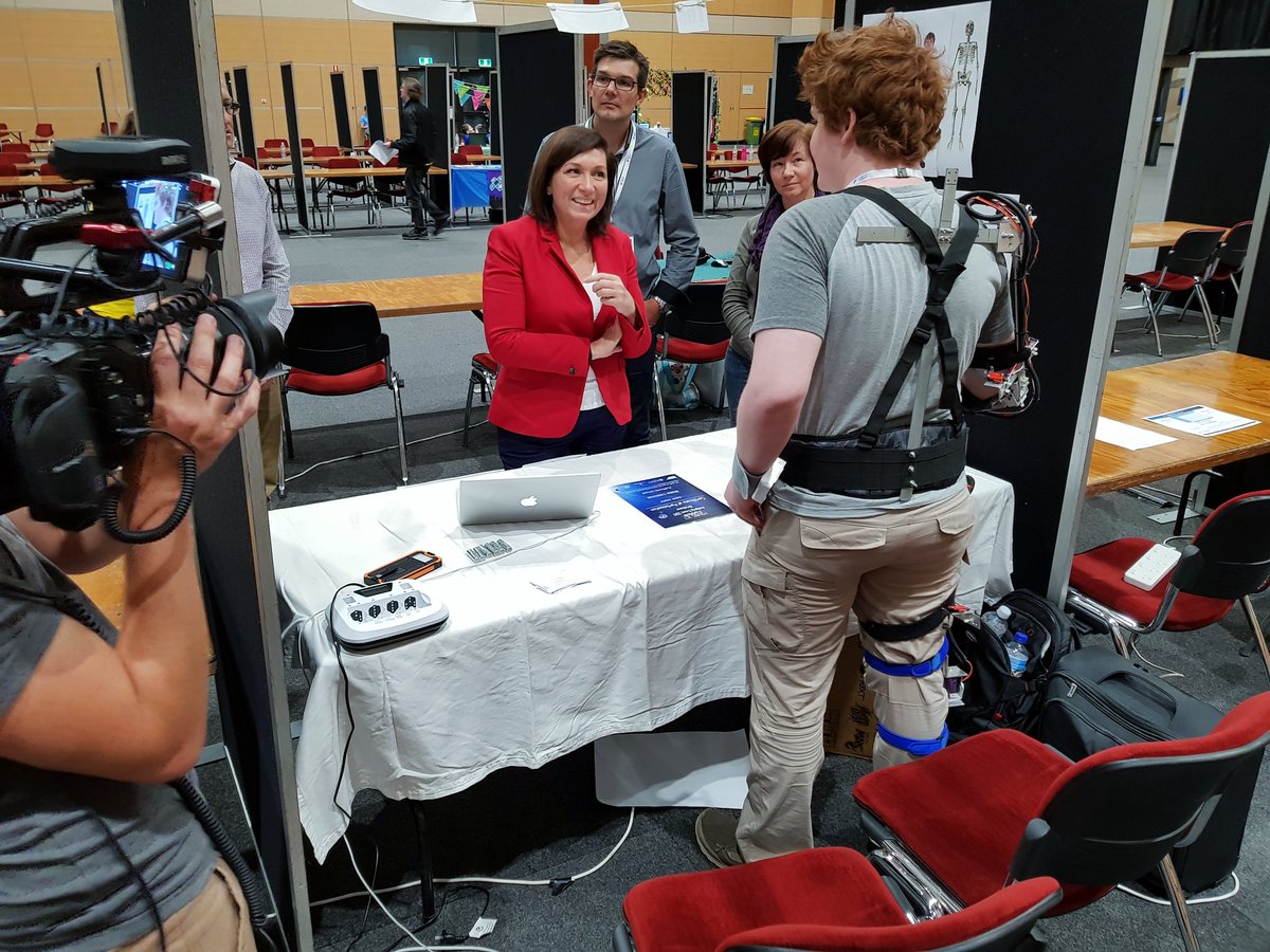 LeeanneEnoch's tweet photo. Amazed by 17-year-old Liam's incredible medical exoskeleton to help with low blood pressure! #innovation @YoungICTExplore #technology https://t.co/PbbnumIhpX