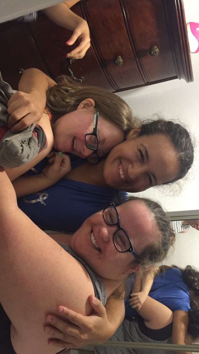 Mahogani13's tweet photo. Hotels party https://t.co/4TnmUdGa81