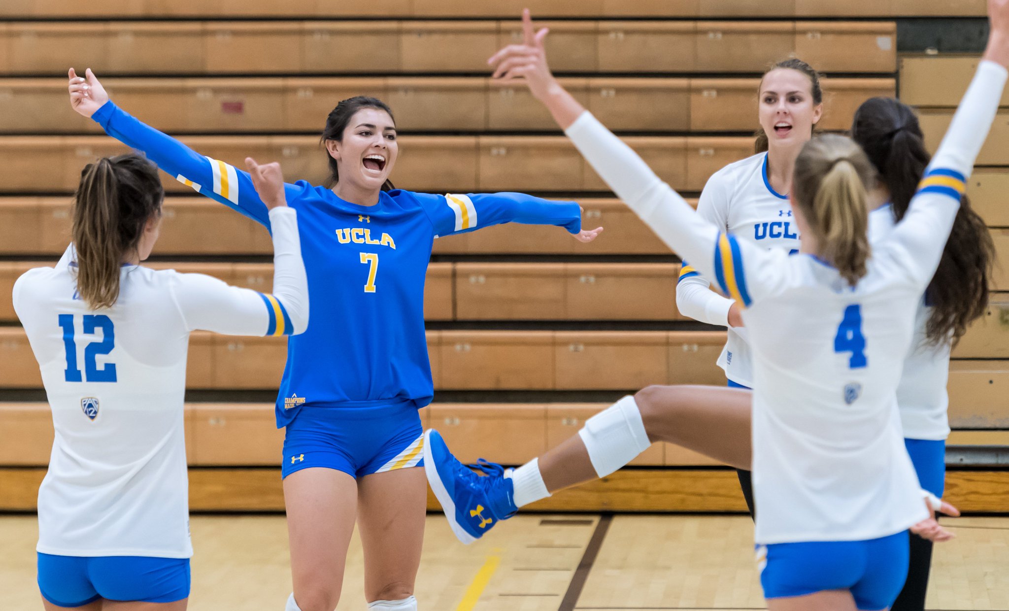 UCLA РІРѕР»РµР№Р±РѕР»