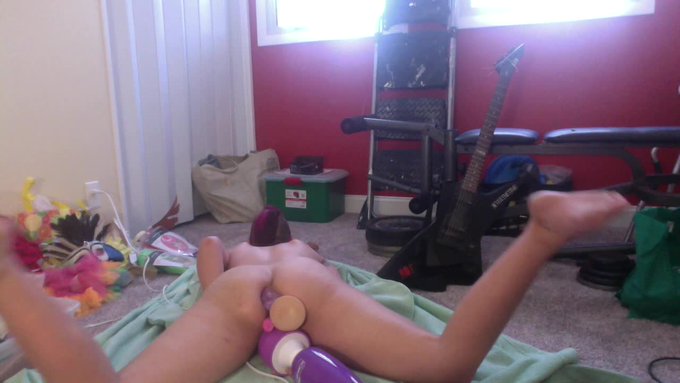 Sold! This vid is on fire! Solo: Stuff Me Full. Get yours here https://t.co/EyNLnSsnWi @manyvids #MVSales<a href="/tag/mvsales"class="tags"><span>#mvsales</span></a>