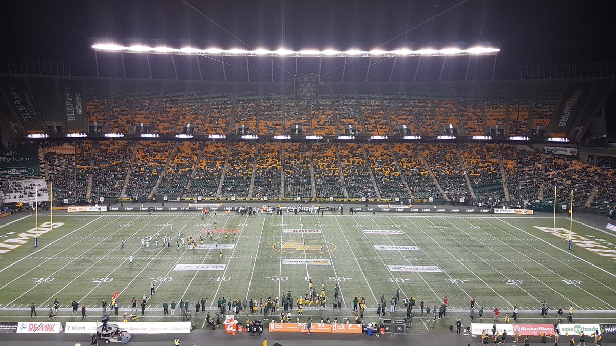 PilsnerNation's tweet photo. Whose house now @Section_O? #Riders #CFL https://t.co/H19GMciGaO