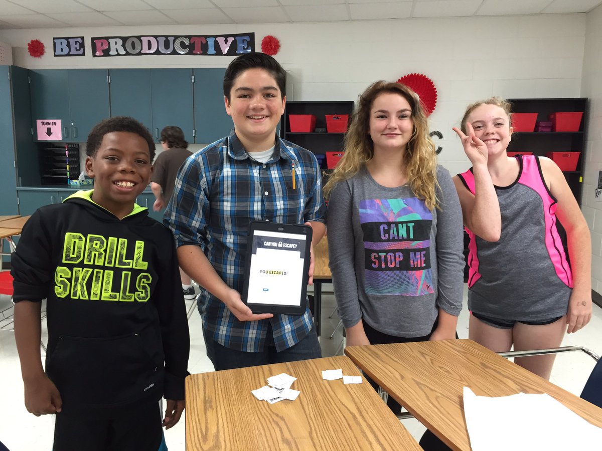 drutherford_wms's tweet photo. Top three groups from Rutherford's Life 101 #tigerswms #wmsvoyagers https://t.co/I3YsQs7oOf