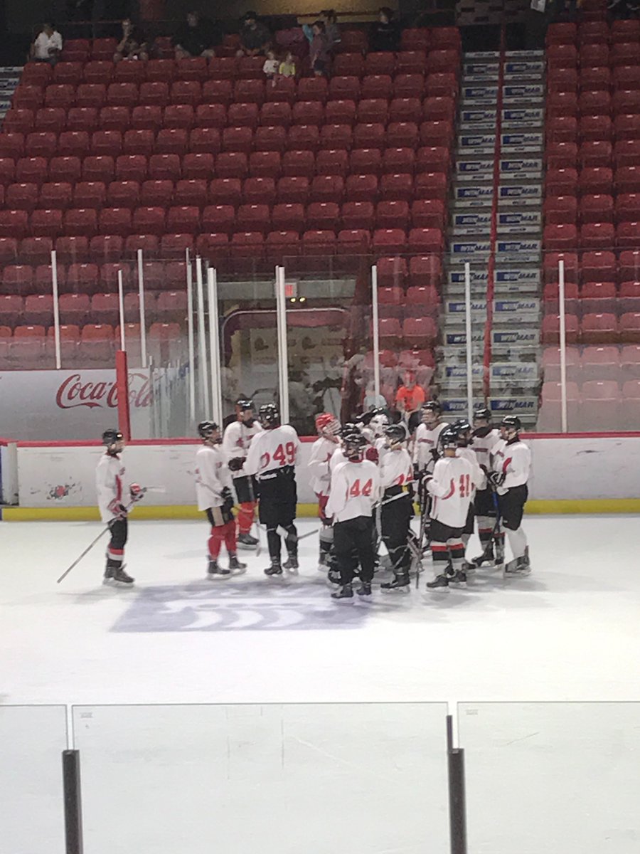 TeaganKoehler's tweet photo. MJ Rookie Camp 2017!!! Thanks to the coaches &amp; staff for this camp experience! 
#teamwhite  @MJWARRIORS #listed https://t.co/joQwVXjCpP