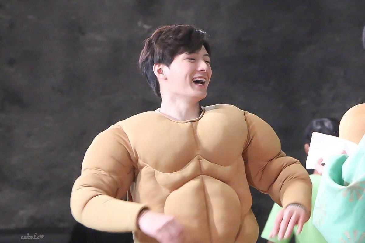 AeKamolluck's tweet photo. กลับมายิ้มเร็วๆนะตะหนูเอ้ย😆💗  @kristtps https://t.co/LRsvncMsaS