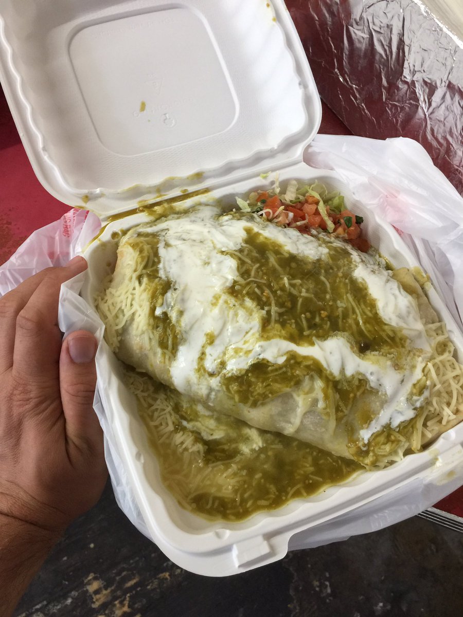 Jkooza's tweet photo. It was glorious. And the size of a small dog. #BurritoLyfe https://t.co/moXMXN9B8H
