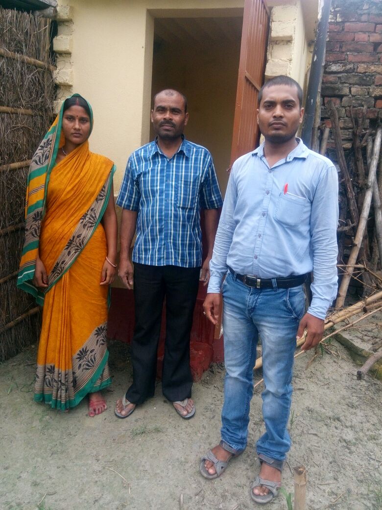 Under the #ODF drive, husbands gifted their wives toilets as "teej" gift in district Vaishali, Bihar.