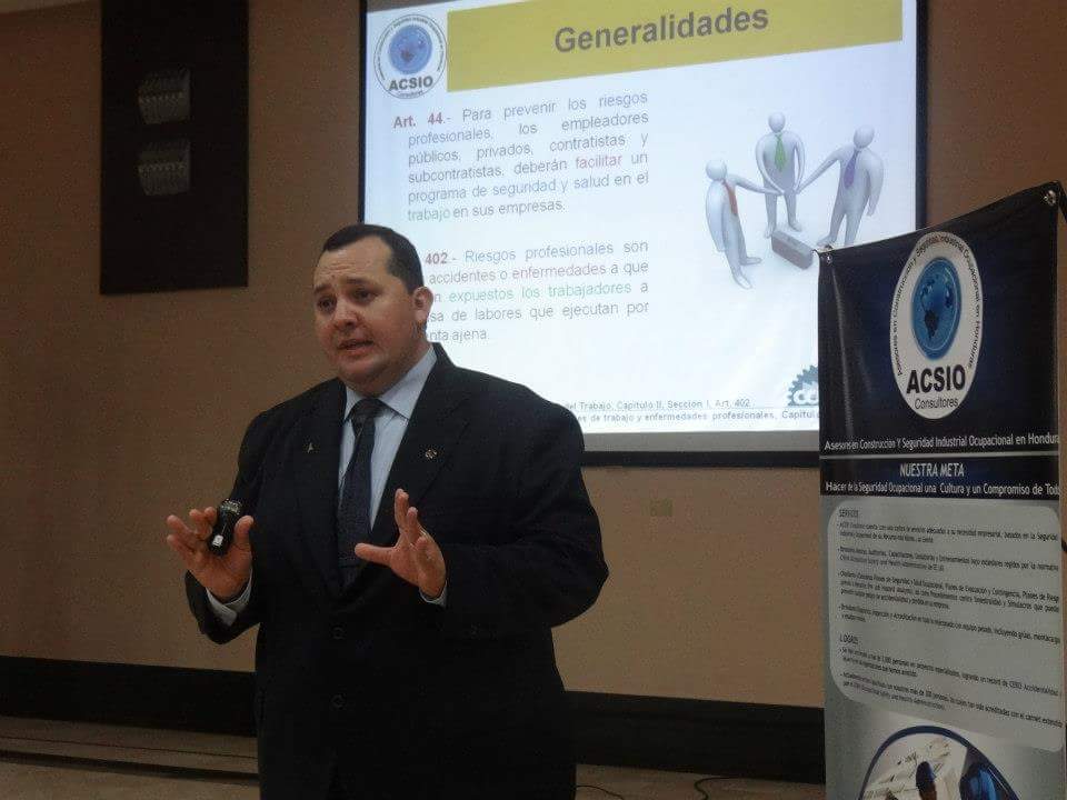 CICHVicePres's tweet photo. #ACSIO #Honduras conferencia técnico-legal sobre Sistema de Gestión de Higiene y Seguridad para pequeñas y medianas empresas; #CCIC 2012 https://t.co/EqR1PCuWlq