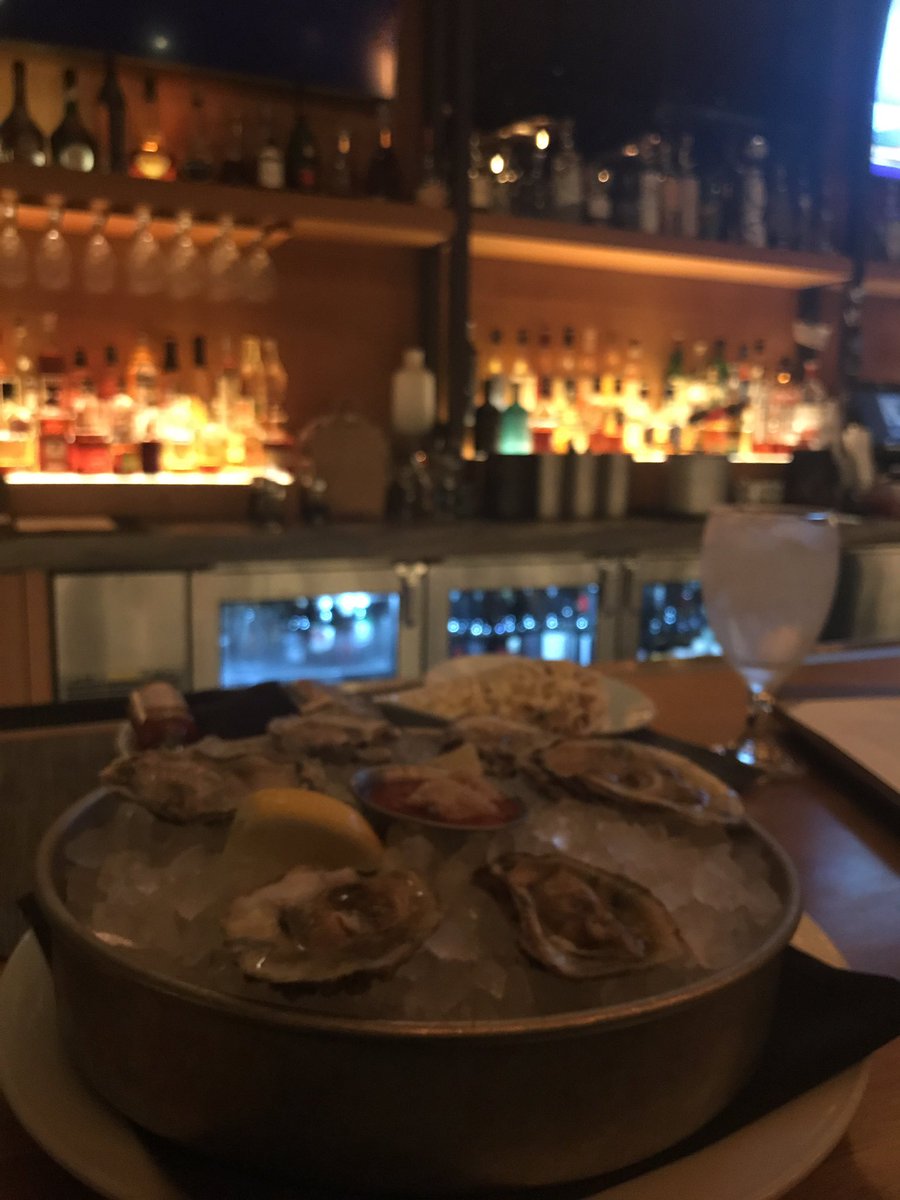 LAricktaylor's tweet photo. Friday night: @OceanPrimeBH happy hour is amazing.  #onlyinLa #Lovemylife https://t.co/ulEdb0ku2e