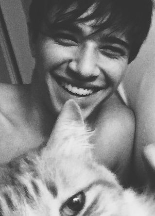renaftserrano's tweet photo. 🌙1  #JulianSerrano #Serranistas #KCAArgentina https://t.co/hjumXWvLYJ