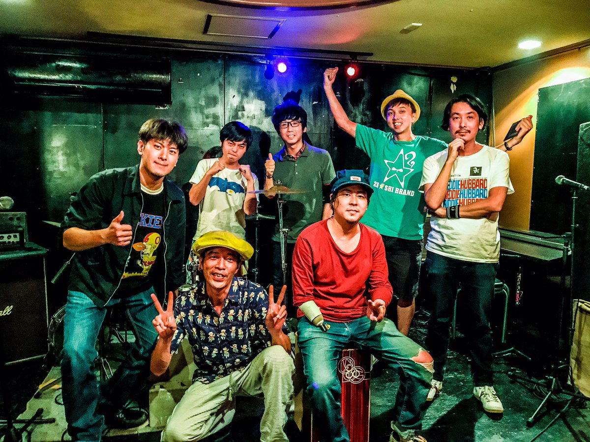 Shitamati_dpsz's tweet photo. 昨日のまえだけんた君企画「路地裏レイトショー」観に来て頂きましたみなさん、共演者のみなさんどうもありがとうございました！！めちゃ楽しかったです☆☆感謝！！ https://t.co/JXZRWD4Fil