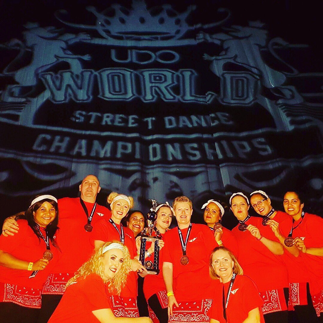happyflower1975's tweet photo. We did it 5th place 😁#UDOWorlds17 #parentcrew #streetdance https://t.co/pq4QKpvVe4