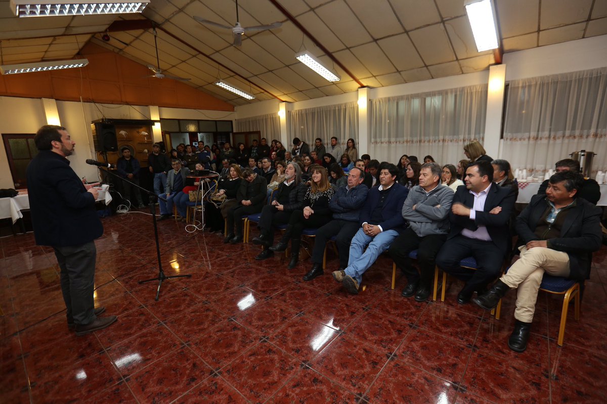osc_avila's tweet photo. Un gran equipo para una gran región. #distrito15 #MotivosParaCreer https://t.co/cAwAJnN1xg