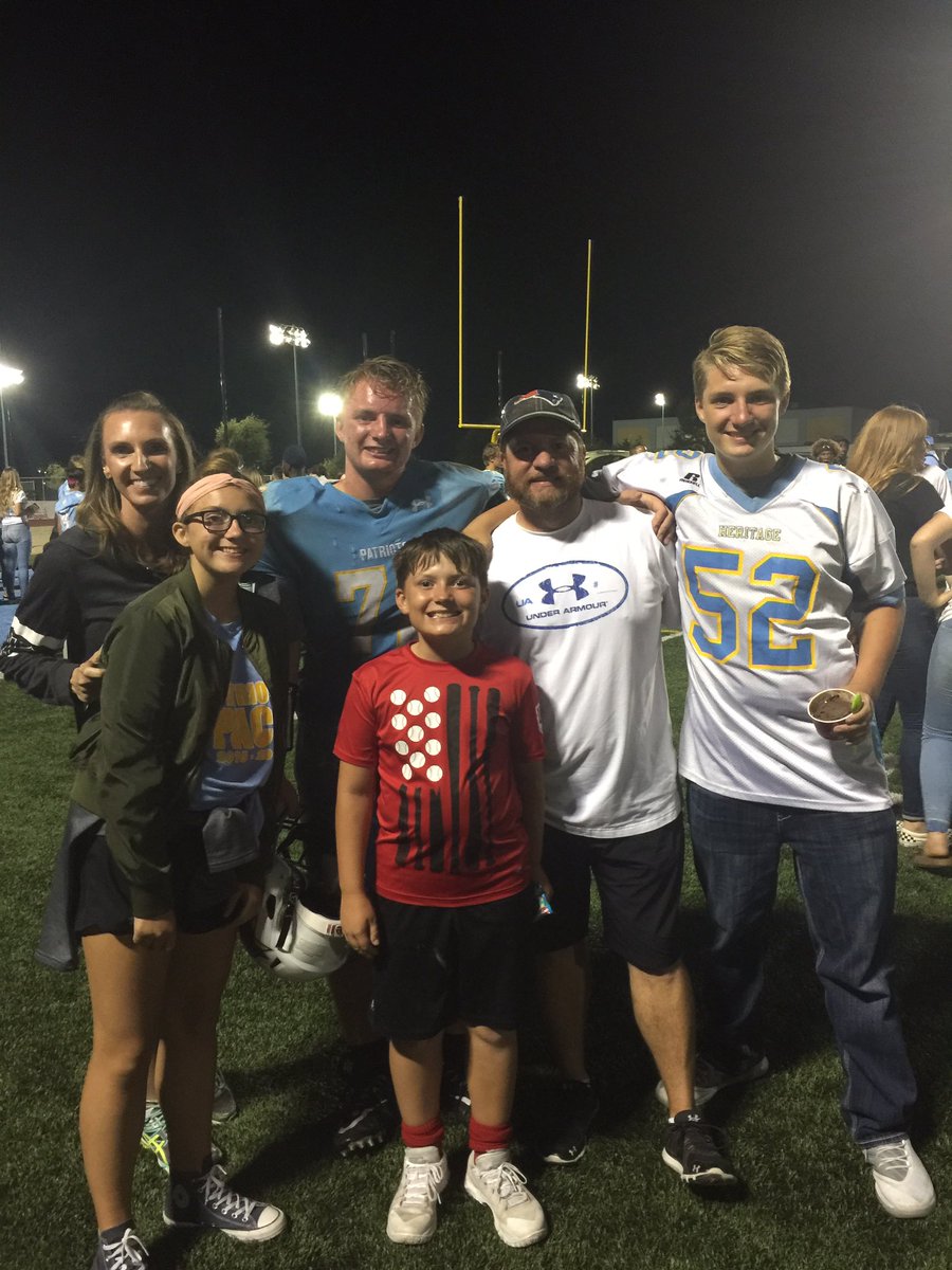 Maxawsome14's tweet photo. Great game with a 38-14 win. Enjoying the moment with my family! https://t.co/Dox35P9ptd