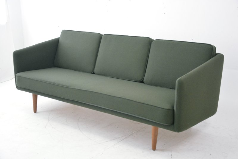 Danishhomestore's tweet photo. Beautiful #danishdesigns available online &amp; instore #buyvintage its a comfortable investment for you and your home. #interiordesign #weekend https://t.co/dHh2oQIhb0