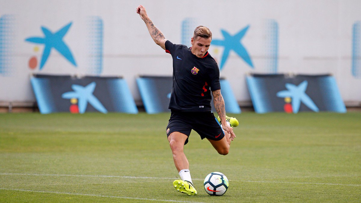 FCBarcelona_cat's tweet photo. ÚLTIMA HORA | @aftgomes, amb gastroenteritis, es baixa pel partit d’avui. @LucasDigne entra a la convocatòria https://t.co/iZZBEdQl30