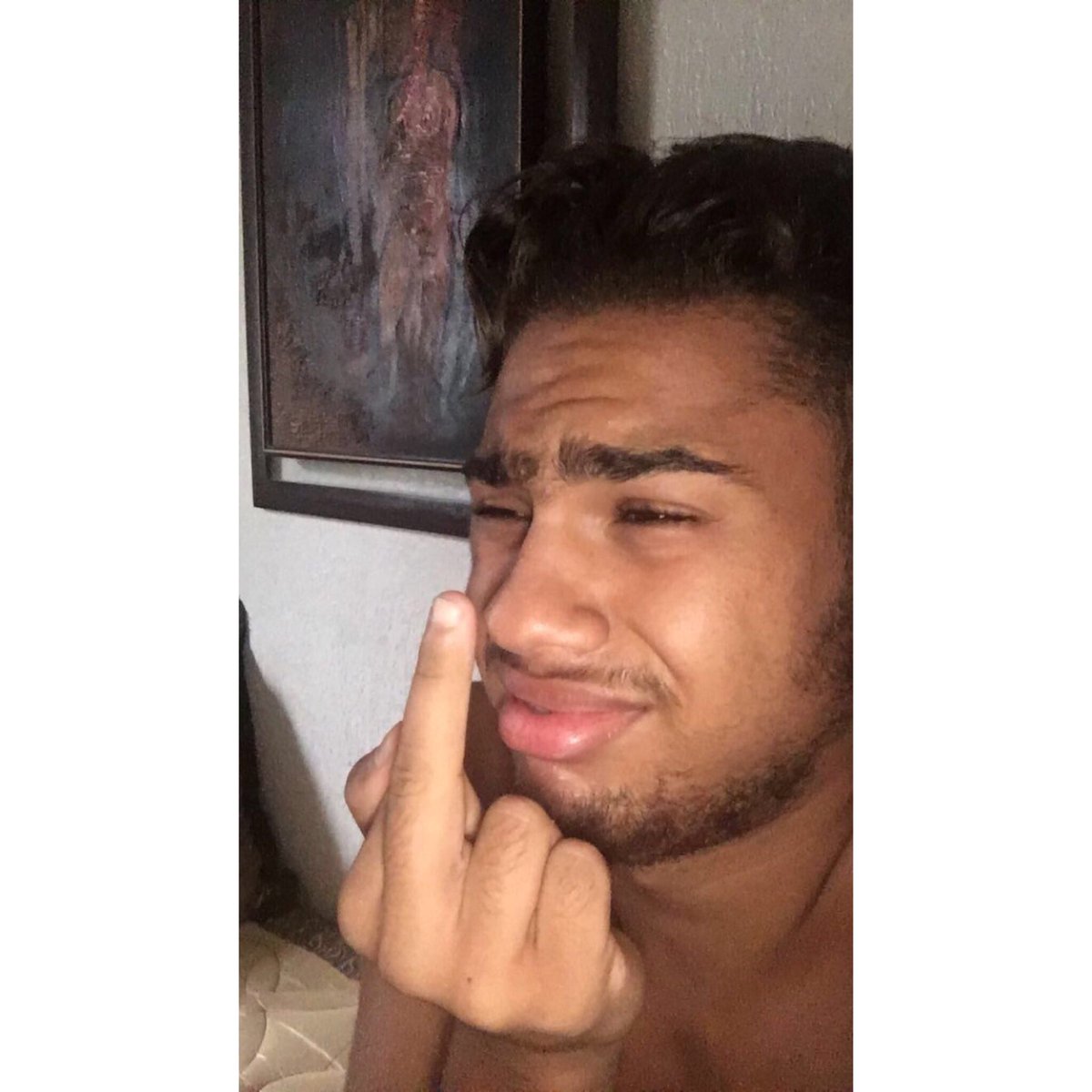 zbeubman's tweet image. Quand y'a une meuf qui te plaît de ouf et qu'elle te sort cette phrase"WALLAH TES MON BROTHER FROM MY MOTHER TAH LA VEINE #4ever together"