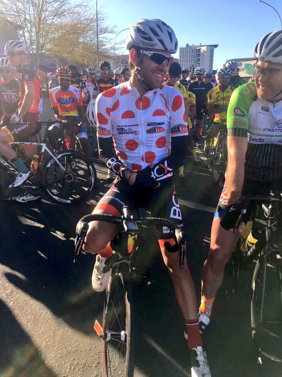 DSVSHIFTAcademy's tweet photo. #TeamBCX ready to start stage 3 off in full colours @Davidamaree #LeadersJersey @CalvinBeneke #PointsJersey @stevenvheerden #KOM Good luck! https://t.co/OZpM5sjYeQ
