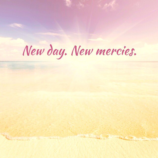 RURR2DAY's tweet photo. I don't know about you, but I need all the mercy I can get!!
#gm #qotd #evangelism #jesus #rapture #inspiration #motivation #follow #rurr https://t.co/C4dSscJ0Qp