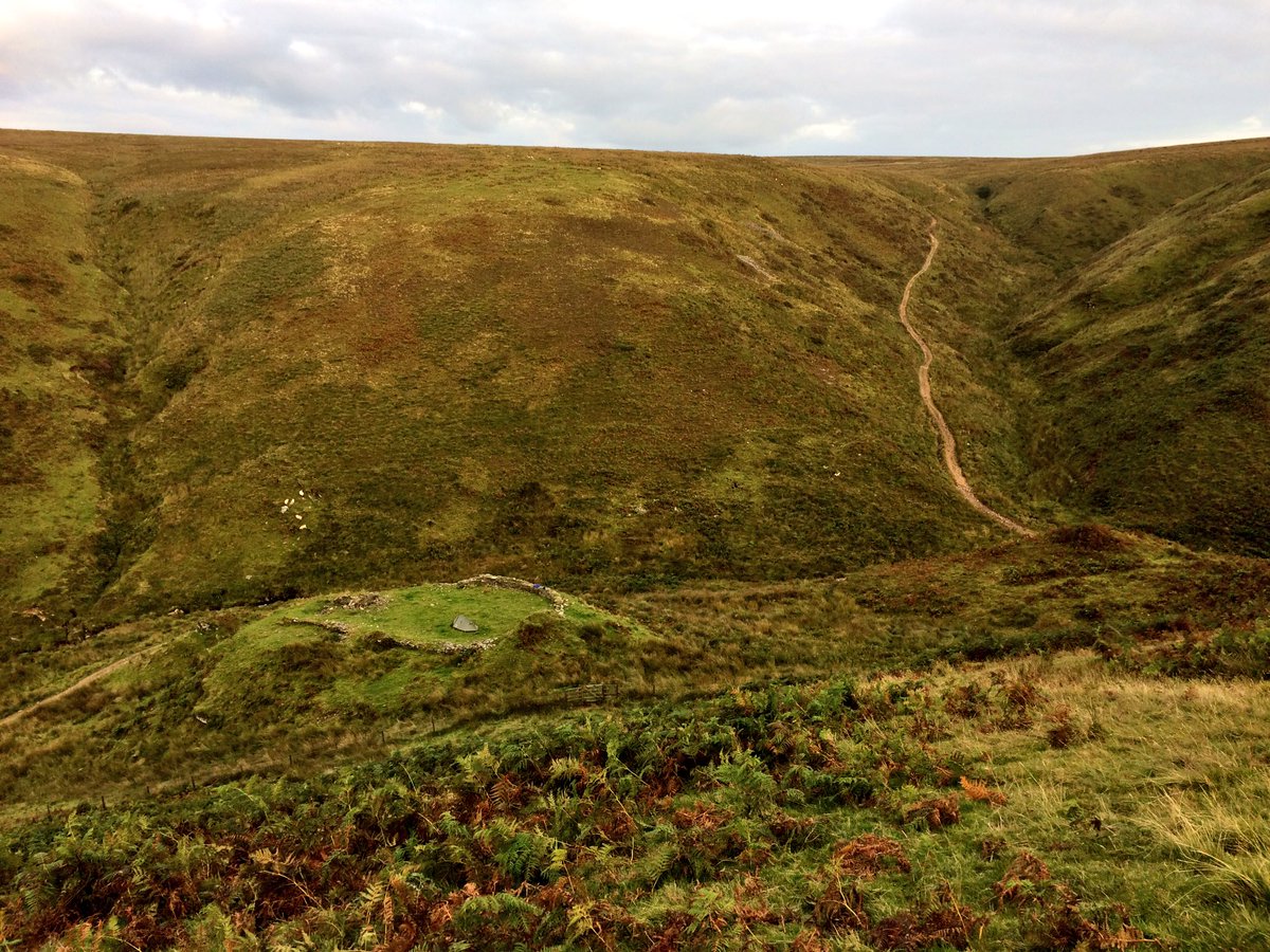roscopackman's tweet photo. #TwoMoorsWay Day Eight.

#TheChains #Exmoor ➡️ #Cheriton ➡️ #Watersmeet ➡️ #Lynmouth
- 8 miles (14km). 

#Exmoor #Devon #Devonhour https://t.co/PPOzPYgsS0