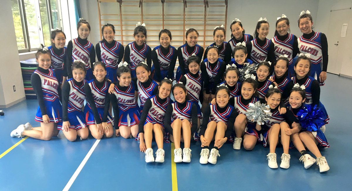falcons_27th's tweet photo. 本日、ガイダンスにてミニ公演をしました💖
1年生にとっては初ユニフォームに初舞台!  緊張した中の演技でしたが、お客さんの温かい拍手もあり、無事に終えることができました!  ありがとうございました
今日でICUHS入��たくなった子たくさん増えたといいな🦀 
#ICUHS41st https://t.co/PCpebYIBnB