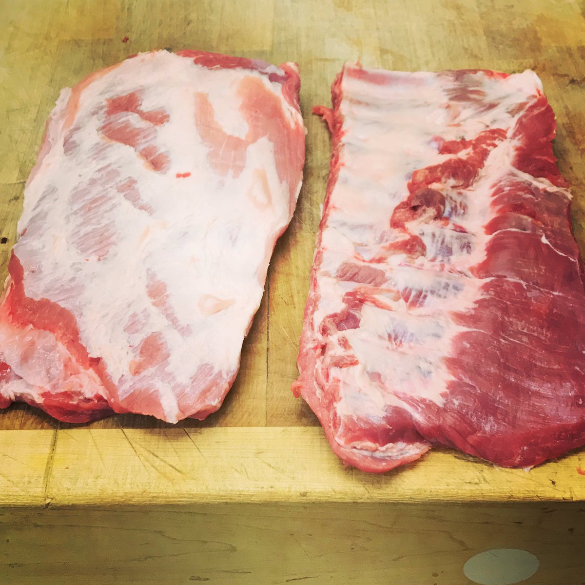 ButchandProv's tweet photo. These beauties on way to @BigMeatBBQ for team #hogstock #stlouisribs #kingribs #bbq #Farnham https://t.co/py83JyNVYJ
