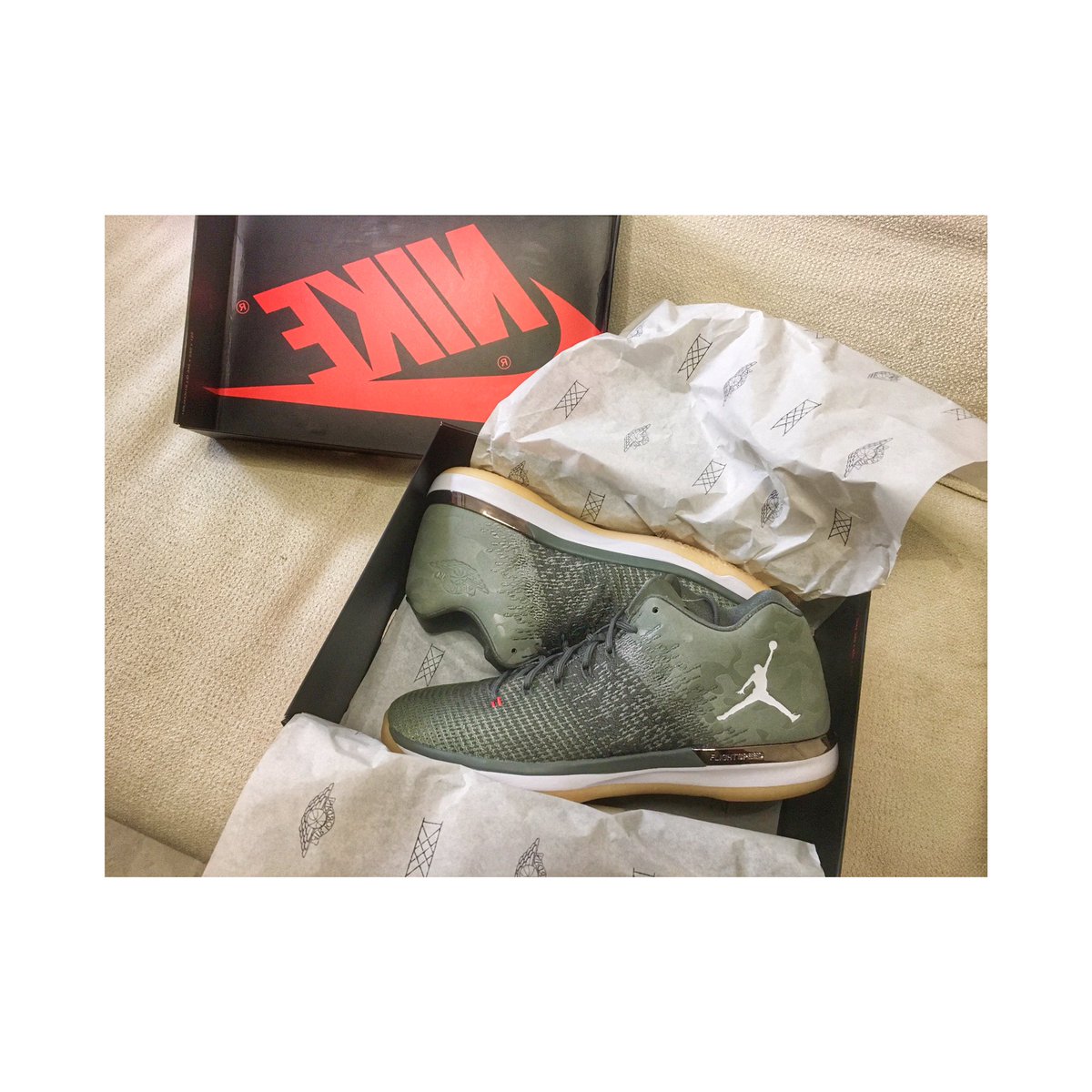 ytj82642's tweet photo. AIR JORDAN XXXl LOW👟⛹️
@NikeStoreJapan
#nike
#jordan
#aj31
#basketball https://t.co/Hjt03nWzW7