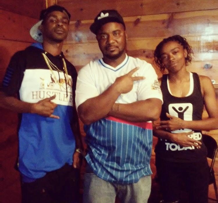 JussNasteeEnt's tweet photo. #ClubDuces #DanvilleIL #SkyShaw&amp;Aqua...#FanPicRequest...🤗🤗🤗 https://t.co/Rwk7BaykyO