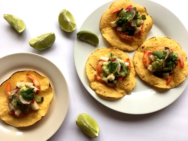 FoodizShare's tweet photo. Grilled Shrimp Tostada w/ Avocado Dressing #recipe @http://bit.ly/2rWIxf6 
#healthy #delicious #recipes https://t.co/4ucCnAIw2S