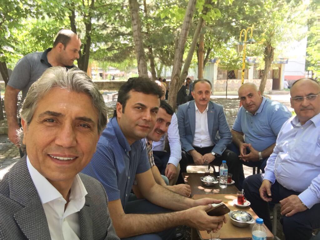 #26Ağustos1071 kutlamaları için Malazgirt yolundayız. Bitlis Güroymak'da biraz mola verip, buram buram tarih kokan Bitlis havası aldık :)