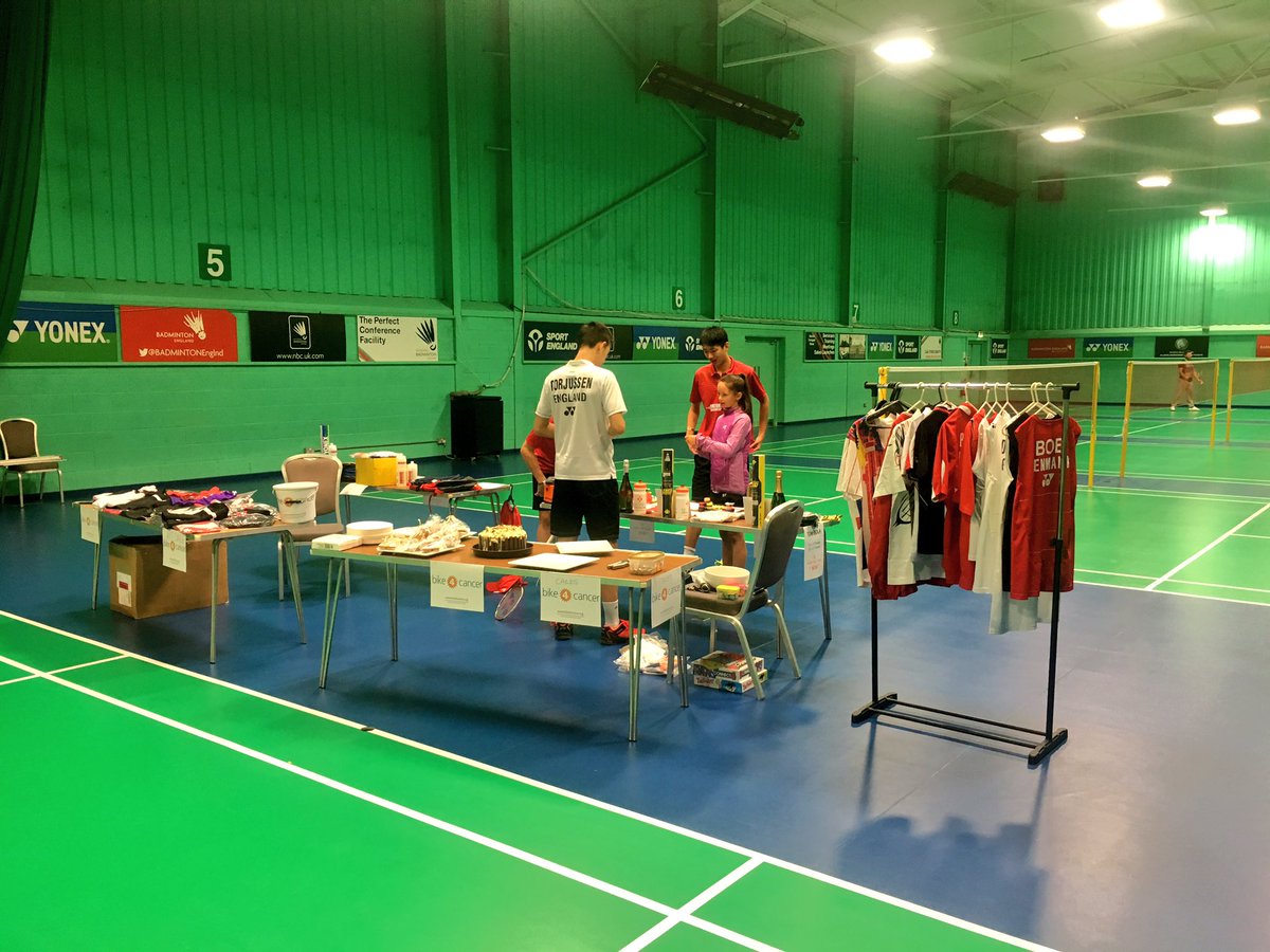 Calm before the storm. BADMINTON CHARITY DAY!!! #NATIONALBADMINTONCENTRE <a href="/Bike4CancerUK/">Bike 4 Cancer</a> <a href="/JWFoundation1/">JWFoundation</a>