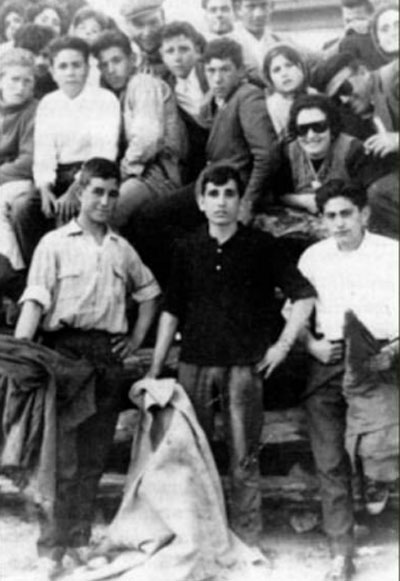 aplausos's tweet photo. 📷Dámaso González, una vida en imágenes. Galería fotográfica del maestro
https://t.co/HxFwcT7Ycx https://t.co/3OkBpXuwgJ