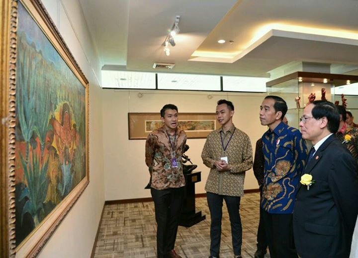 ASEAN's tweet photo. Last chance to visit the “Assemblage” next week, the first themed art exhibition at ASEAN Gallery #ASEAN50atASEC, Monday-Friday, 10am-4pm. https://t.co/huZ96LdTo9