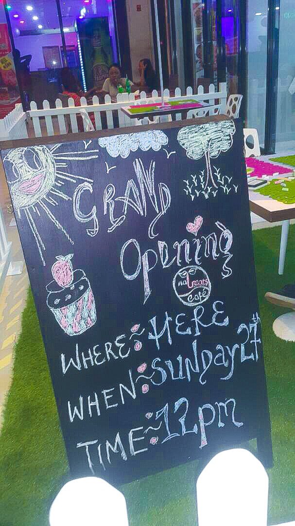 ladytiffs_'s tweet photo. Hello everyone!

My sisters Cafe - Natures Treats - is opening tomorrow at the Shoprite in Ibadan.

Come through! ❤️ https://t.co/umTrhtQh9x