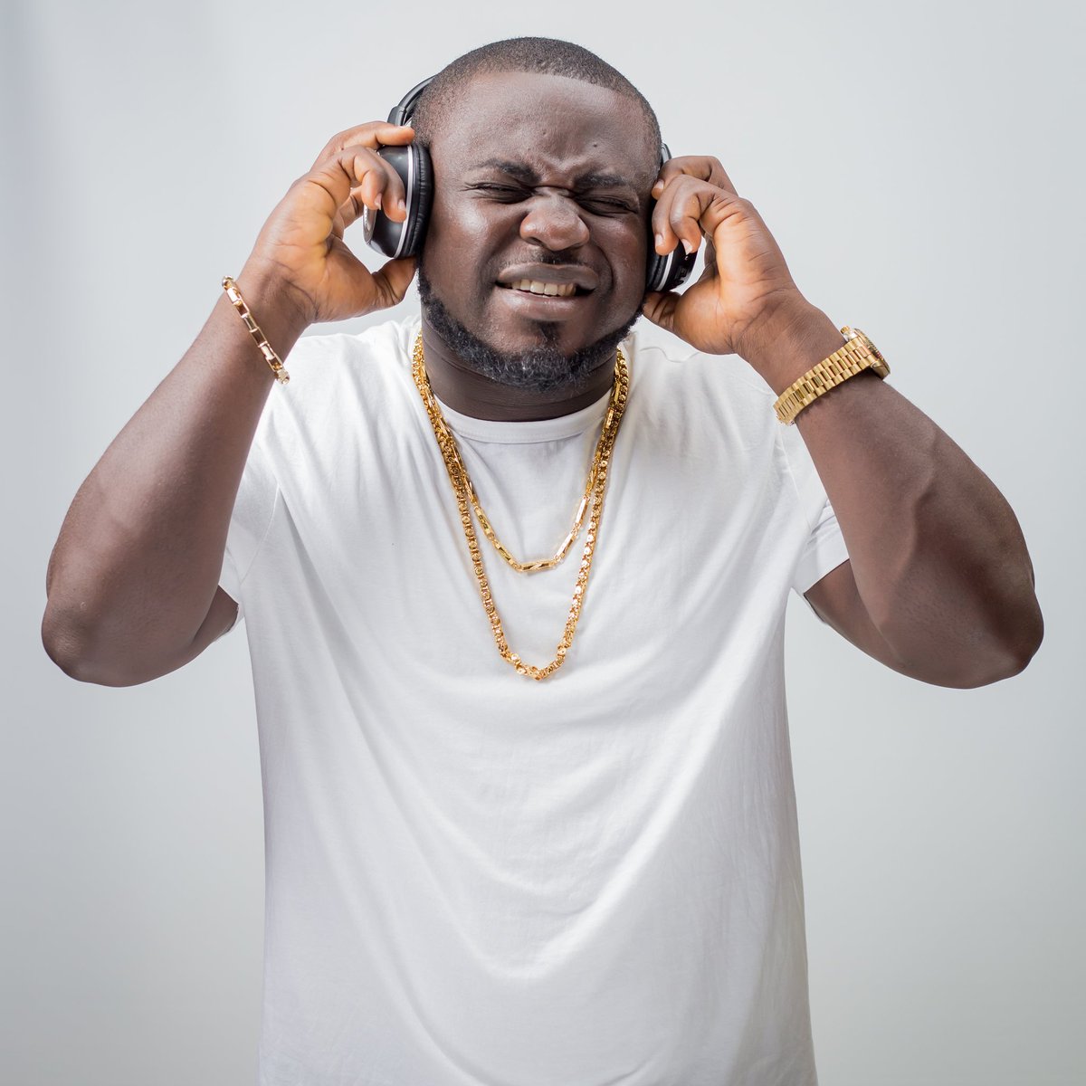 OTbraagh's tweet photo. #MebieMu Talk 5:
The problem with satisfaction is it's a bottomless pit, but I will do my best to satisfy the fans everytime. @QOBISPEQ https://t.co/AqrpuJPB0k