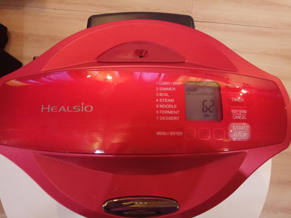 sallyfauzi's tweet image. Cantik ya merahnya. Huhuhu aku naksirrrr @sharpcookingclub
@signatureparkgrande
@pikkogroup
#sharpcookingclub