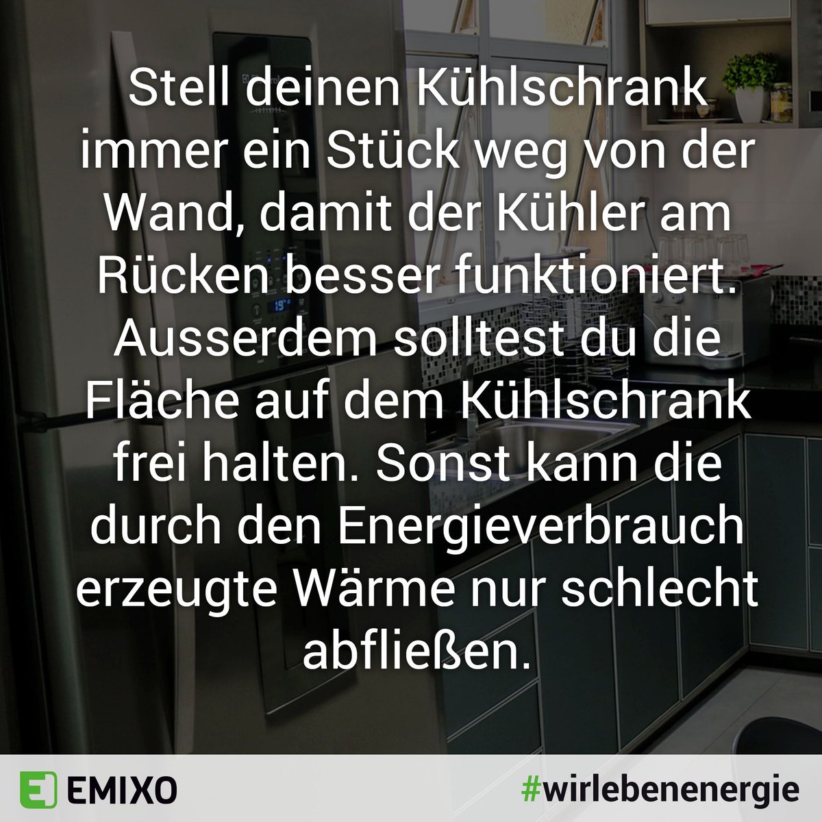 EmixoEnergie's tweet image. Stell deinen Kühlschrank immer ein Stück weg von der Wand, damit der Kühler am Rücken besser funktioniert.